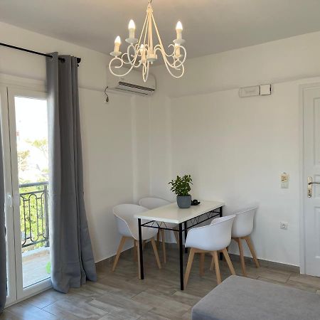 Filia Suite-Apartment Agia Anna  ภายนอก รูปภาพ