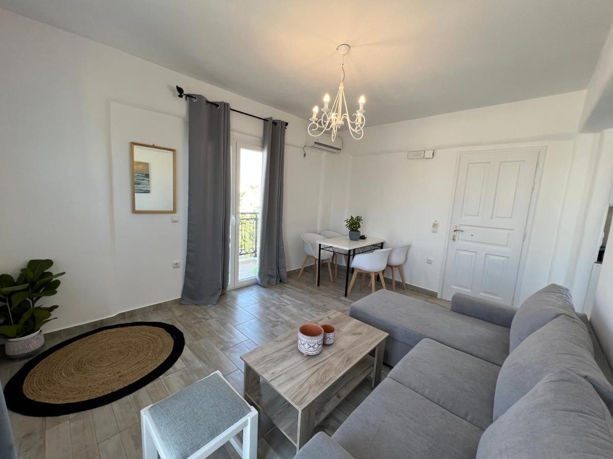 Filia Suite-Apartment Agia Anna  ภายนอก รูปภาพ