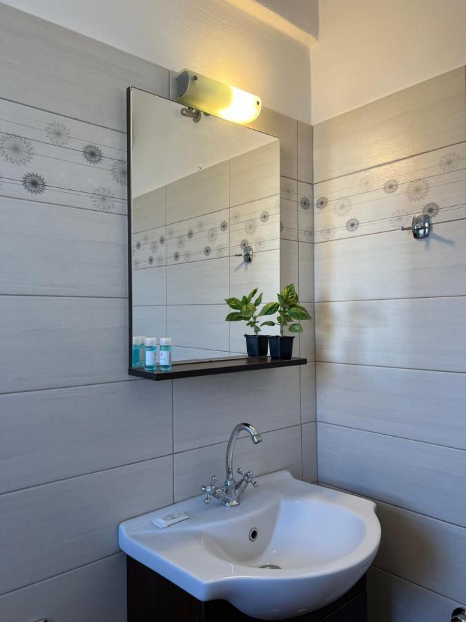 Filia Suite-Apartment Agia Anna  ภายนอก รูปภาพ